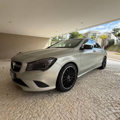 MERCEDES-BENZ CLA 200 1.6 FIRST EDITION TURBO GASOLINA 4P AUTOMATIZADO MERCEDES-BENZ CLA 200 1.6 FIRST EDITION TURBO GASOLINA 4P AUTOMATIZADO